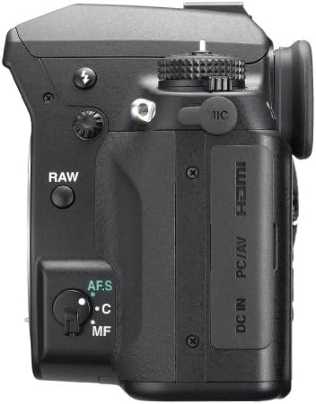 Цифров slr фотоапарат Pentax K-7 е с резолюция от 14,6 Мегапикселова с функция за потискане на трептене и видео резолюция 720p HD