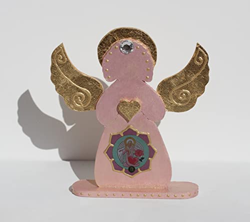 Светло Розова Фигурка на Ангел Щастие любов, Дървена Статуетка на Архангел Чамуэля със Сърце от Злато и Крила, Подарък за сватба